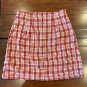 Plaid mini red XS Zip closure like new